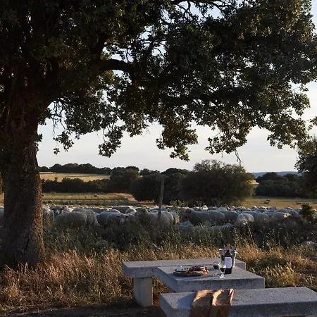 Szálloda Caserio Aldeallana