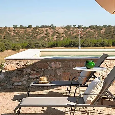 Caserio Aldeallana מלון 4*
