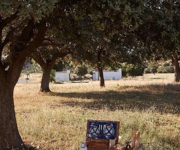 Отель Caserio Aldeallana Сеговия